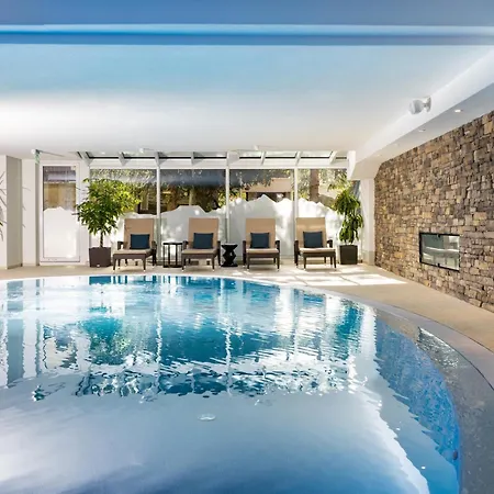 Walliserhof Grand-hotel & Relais & Chateaux 5*