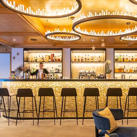 Walliserhof Grand-hotel & Relais & Chateaux Готель