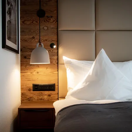 Готель Walliserhof Grand-hotel & Relais & Chateaux Зас-Фе