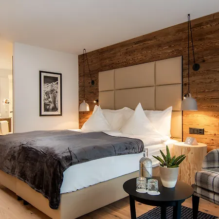 Walliserhof Grand-hotel & Relais & Chateaux ホテル 5*