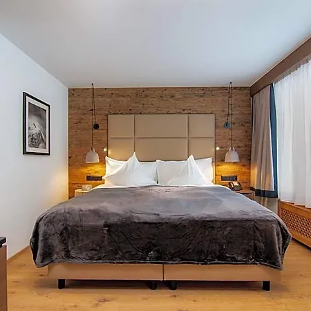 Walliserhof Grand-hotel & Relais & Chateaux サース フェー