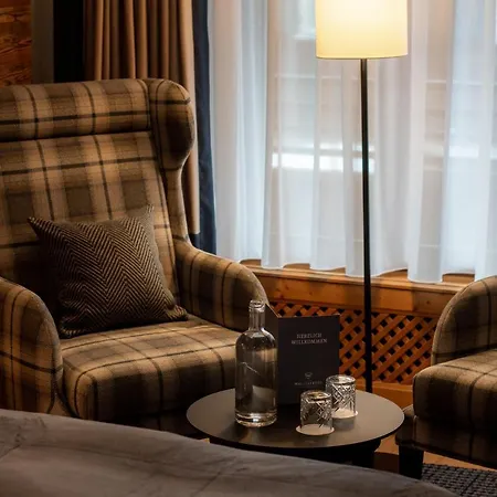 Walliserhof Grand-hotel & Relais & Chateaux ホテル サース フェー