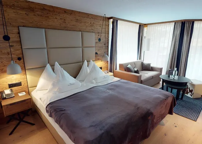 Walliserhof Grand-hotel & Relais & Chateaux 5* Зас-Фе