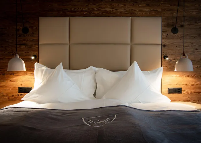 Walliserhof Grand-hotel & Relais & Chateaux Готель Зас-Фе